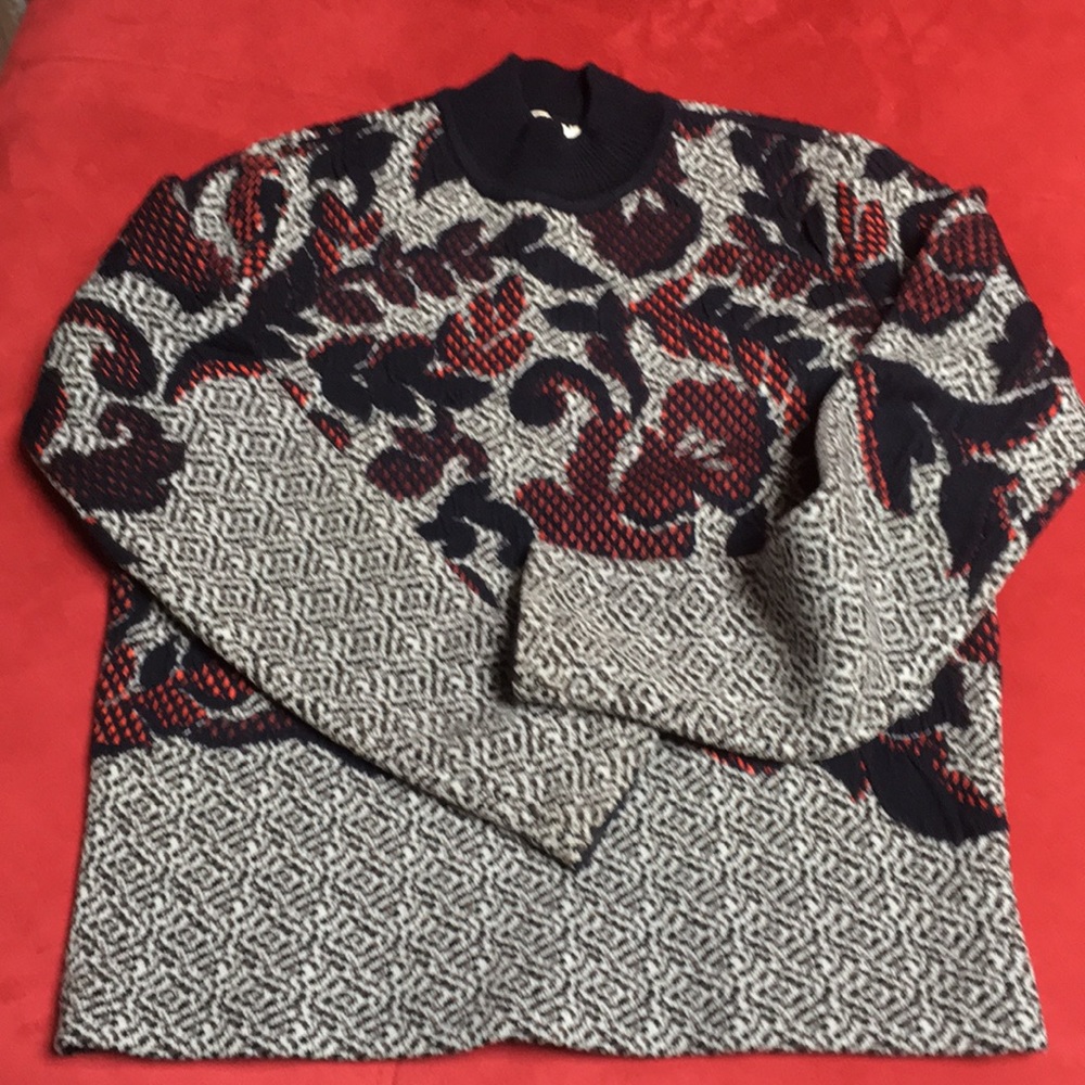 Tory Burch sweater size small